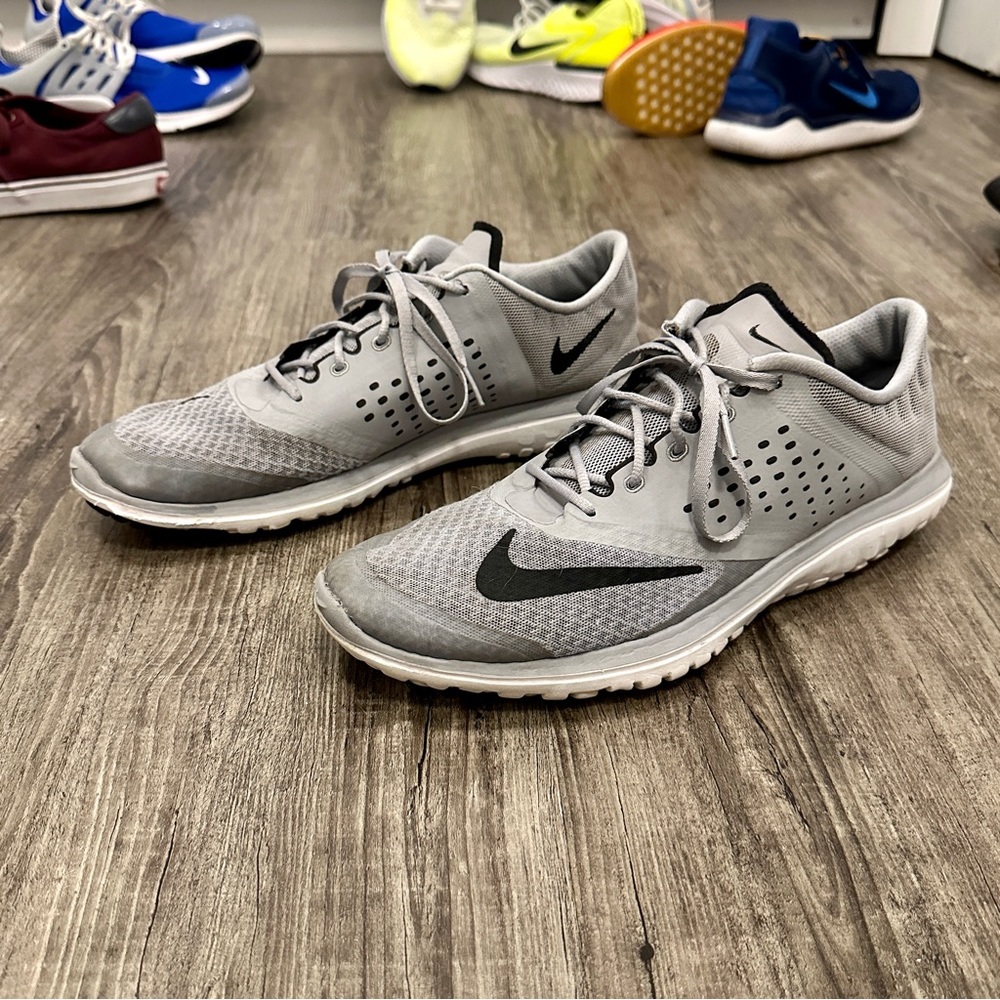 Men’s Nike FS Lite 2, size 12